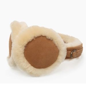 💥NWT- UGG Sheepskin Earmuffs